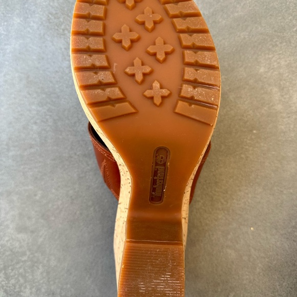 TIMBERLAND ROSLYN MEDIUM BROWN LEATHER SANDAL - Picture 4 of 13